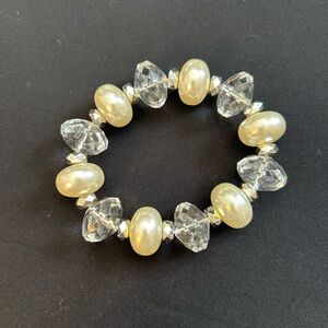 Chunky beaded bracelet.